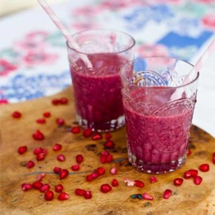 berry supercharged smoothie